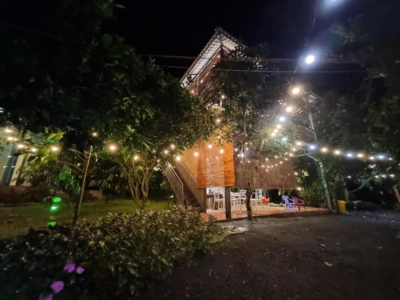 Homestay Vuon Trai Cay Nhiet Doi Vo Uu Garden Баолок Экстерьер фото